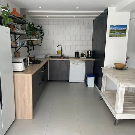 Casa Amplia Y Luminosa A 5 Minutos De La Playa