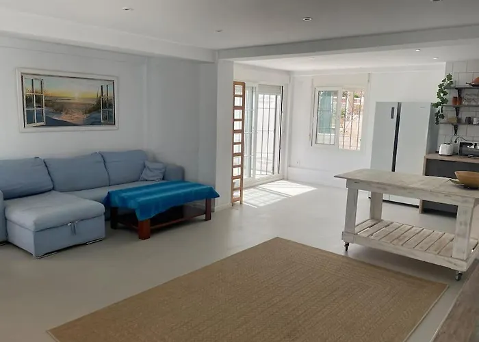 Casa Amplia Y Luminosa A 5 Minutos De La Playa Feriehus Fuengirola